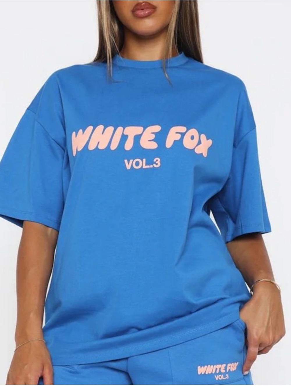 White Fox Blue & Orange Graphic Tee M/L